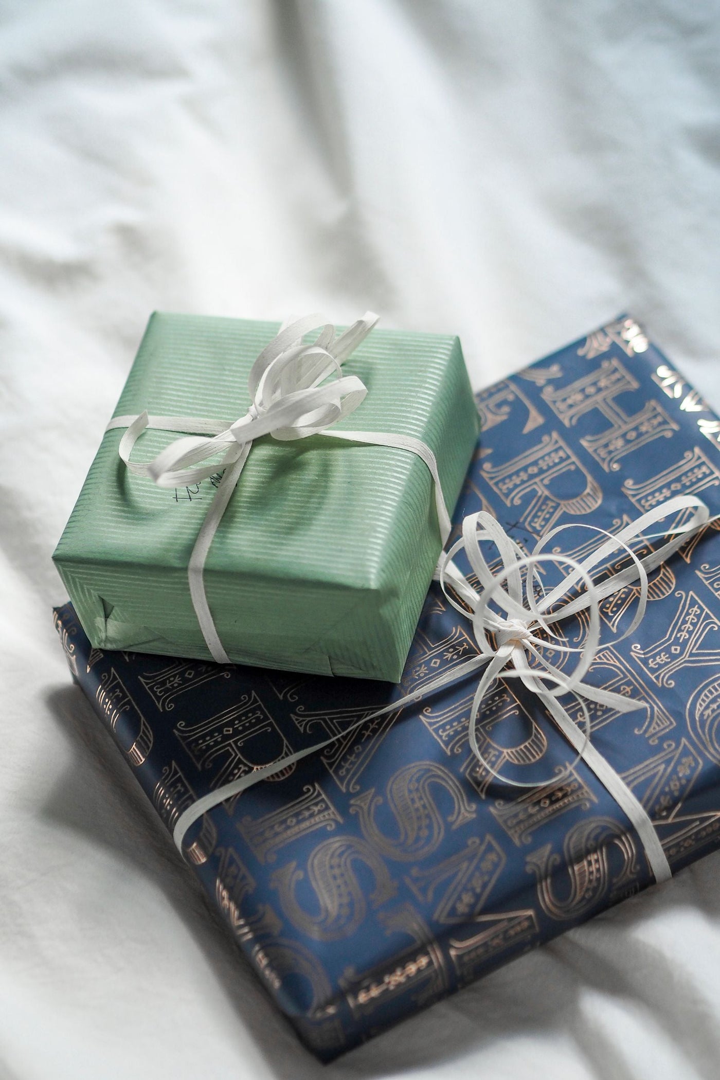 Best Perfumes for Gifting in India: The Complete Guide